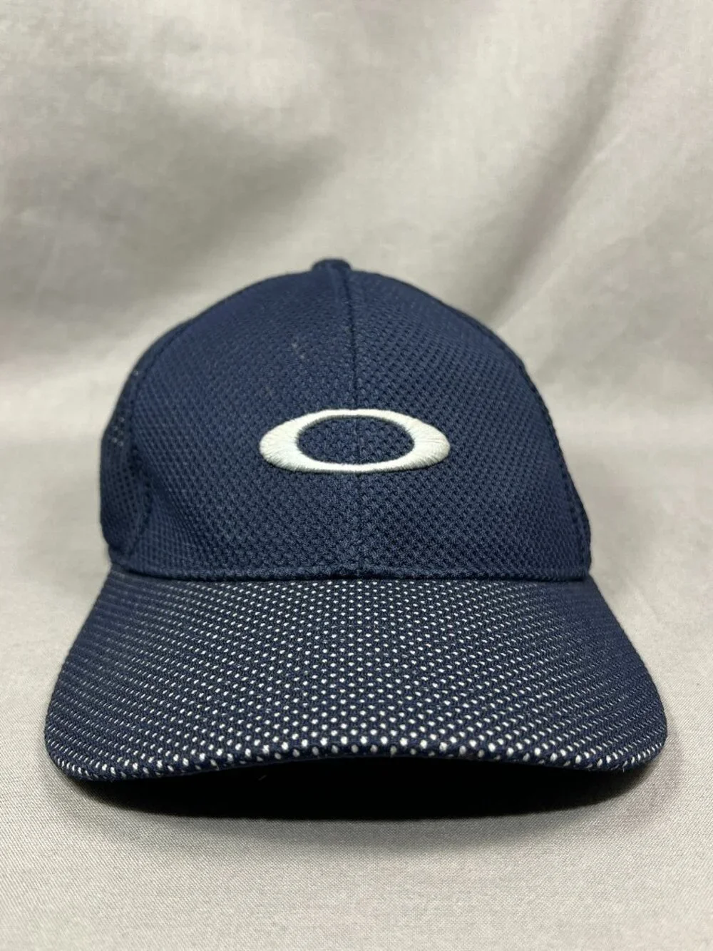 Oakley pre loved